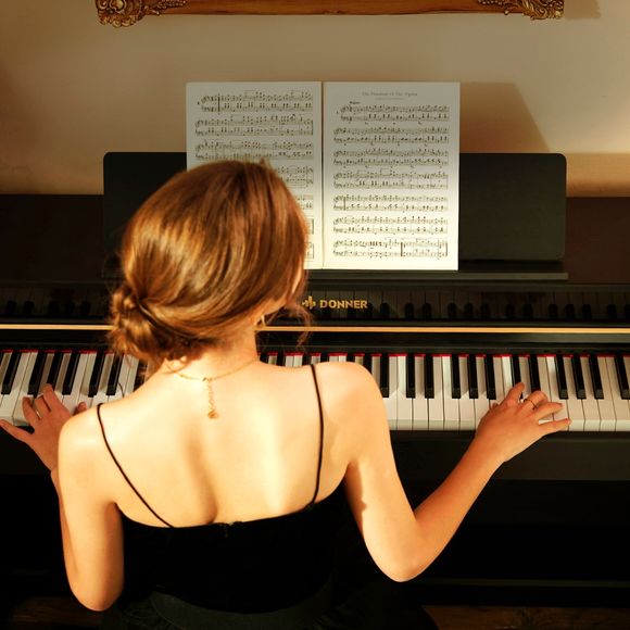 Donner_DDP-400_Digital_Piano_7